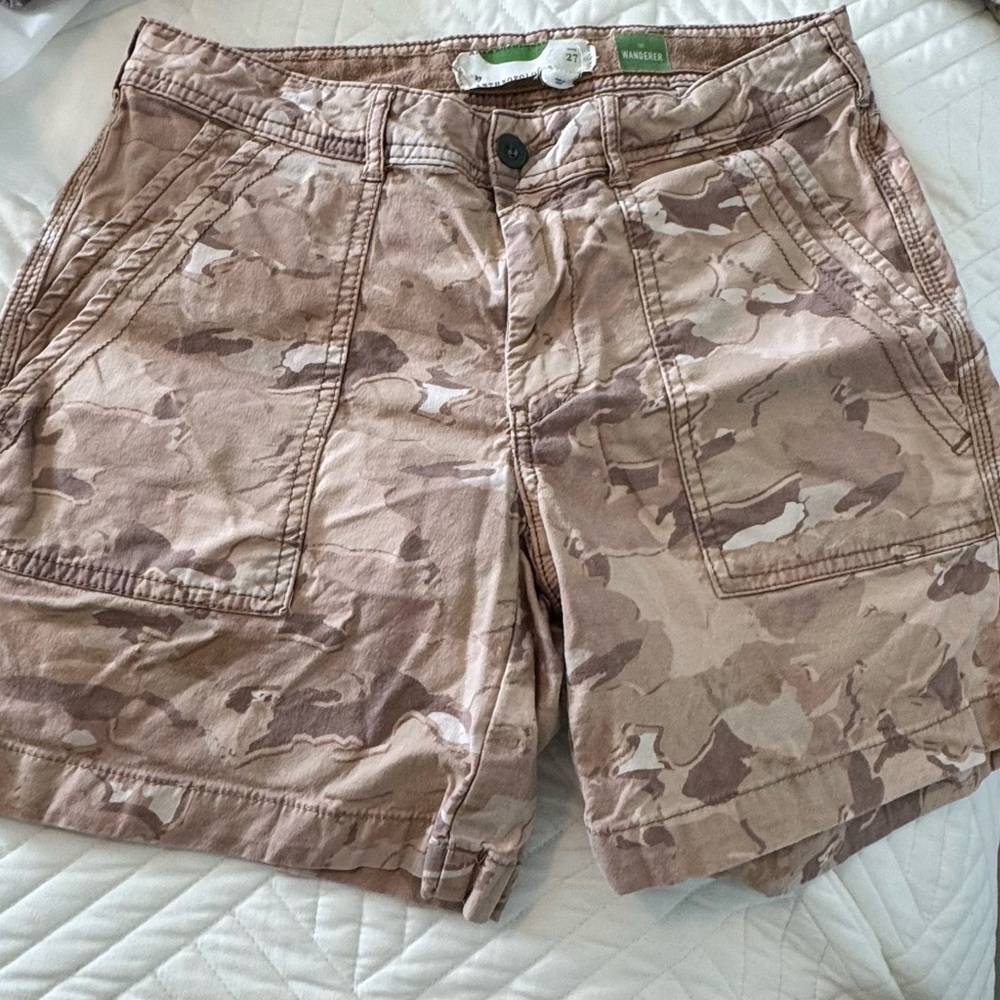 Anthropologie The Wanderer Pink Camo Utility Cargo Shorts | Size 27